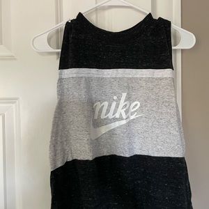 Nike muscle tank